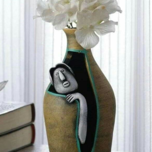 Silent Soul Vase Art